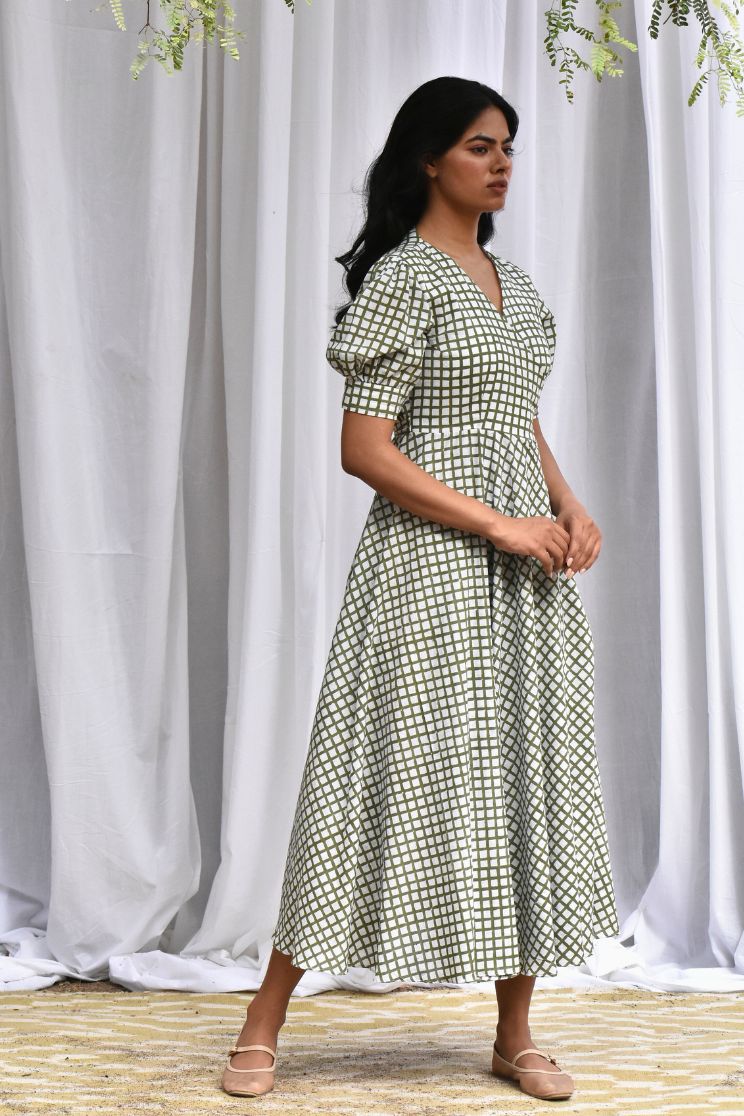 Marylin Wrap Flared Dress